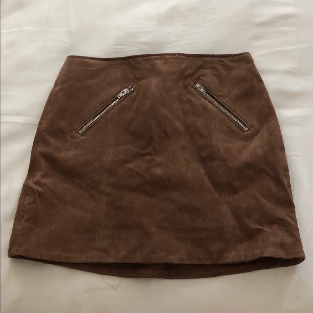 BlankNYC coffee colored suede skirt. Brand NEW!